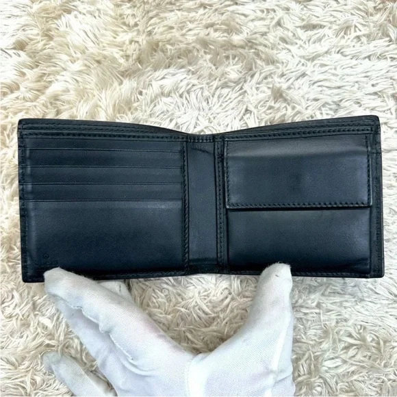 Gucci Black and Red Snake Wallet - Picture 4 of 11